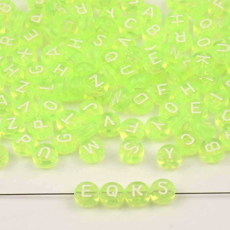 7 mm fluorescentno zelene akrilne perle s miješanim slovima, ravne okrugle abecedne perle s razmakom za izradu nakita, ručno rađena diy narukvica