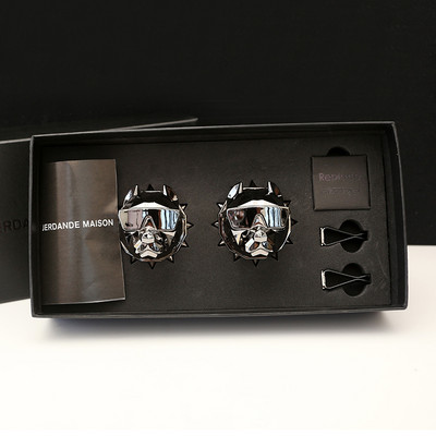 2 db DOBOZ Cool New Car Scentl Bulldog 2021 Autó légfrissítő Szellőző Clip Parfüm Illat Autóbelső Kiegészítők Tiszta Autószag