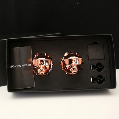 2 db DOBOZ Cool New Car Scentl Bulldog 2021 Autó légfrissítő Szellőző Clip Parfüm Illat Autóbelső Kiegészítők Tiszta Autószag