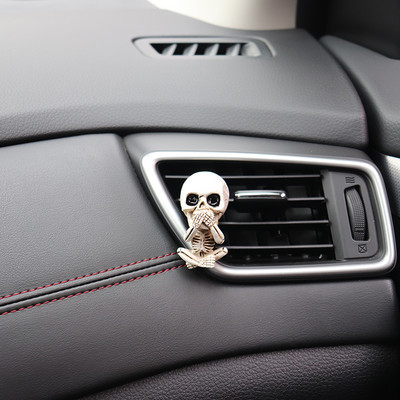 2022 Bone Skull Ghost autós légfrissítő szellőző klip Emberi test csontváz Aromaterápiás gyanta autós parfüm diffúzor autós szag diffúzor