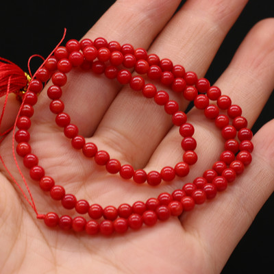 Természetes korallgyöngyök kis kerek formájú keverék színe laza távtartó Korall gyöngyök ékszerkészítéshez barkácsolás karkötő nyaklánc kiegészítők