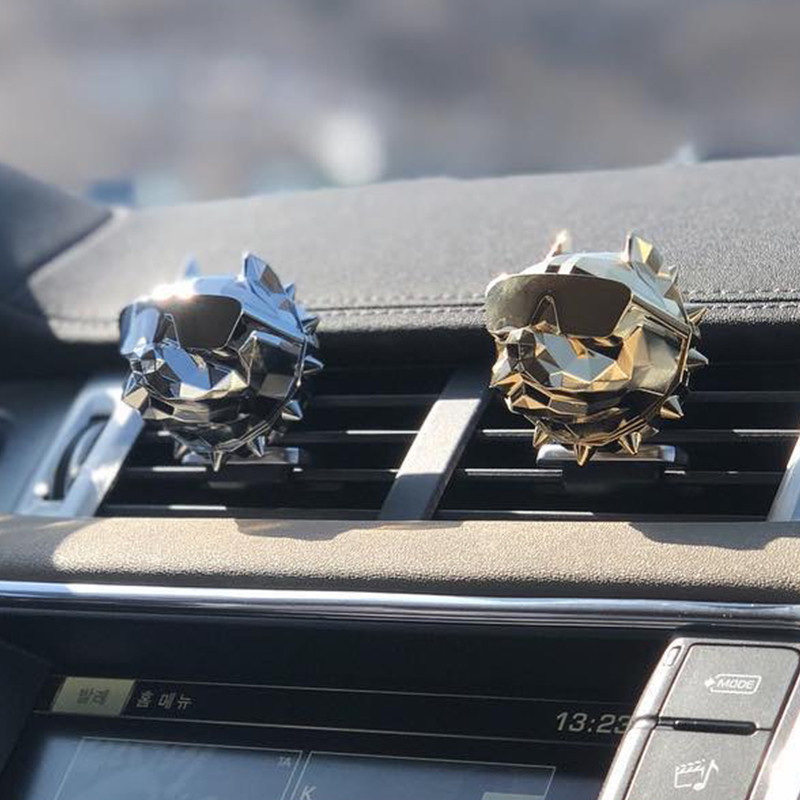 Bulldog Auto gaisa atsvaidzinātājs Smaržas Bulldog Auto Smaržas Automašīnu aksesuāri Salona apdare Auto Clip Smaržu smaržu difuzors