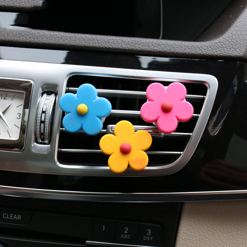 4db New Daisy Flower autós légfrissítő kimenet Színes parfüm dekoráció légtelenítő klip Auto Fragrance autó belső kiegészítők