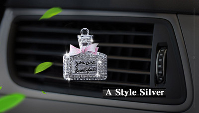 Uložak Bušilica za vodu Mašna Bočica parfema Auto Utičnica za klima uređaj Parfem Auto Parfem Dodaci za unutrašnjost automobila Miris za auto
