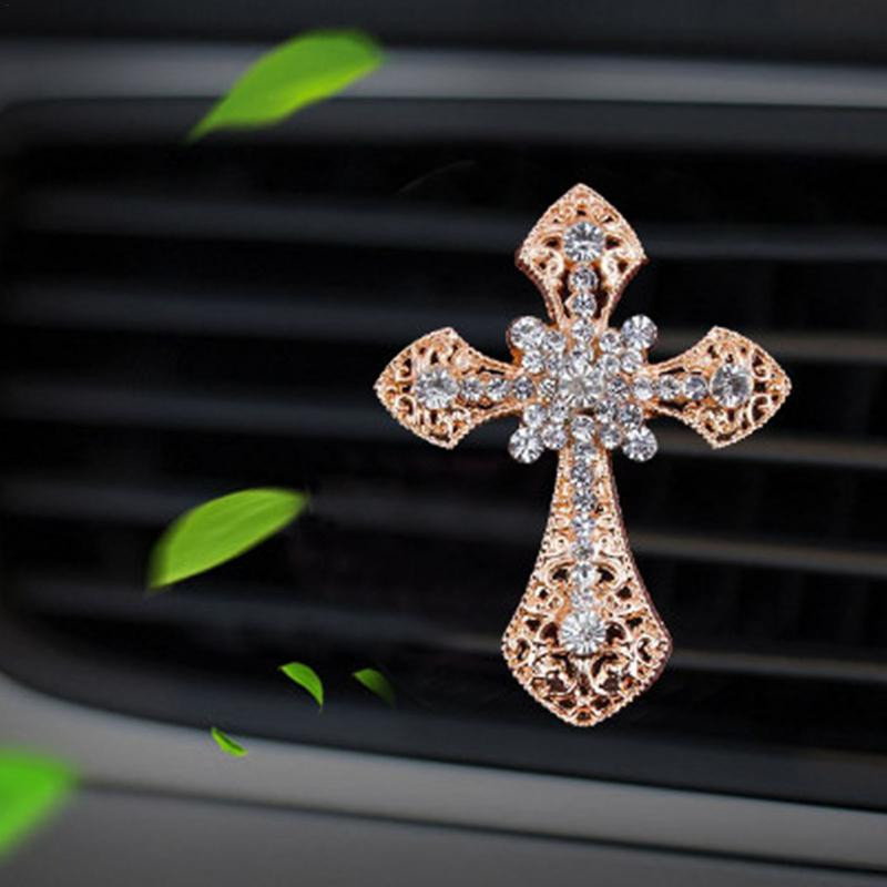 Parfem za automobil Osvježivač zraka Bling Cross Stezaljke za ventilacijske otvore automobila Automatski osvježivači zraka Štipaljke za ventilacijske otvore za žene Difuzor mirisa za unutrašnjost automobila