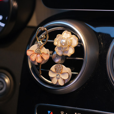 Slatka crtana djevojka plesačica Otvor za zrak Aromaterapijske kopče Osvježivač zraka za automobil Čvrsti raspršivač parfema Flower Decro Dodaci za automobil