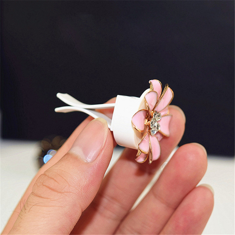 Izvrsni dijamantni parfem za automobile Mala tratinčica Klima uređaj Stezaljka za ventilaciju Aromaterapijski balzam Mini cvijet Osvježivač zraka Dekoracija automobila