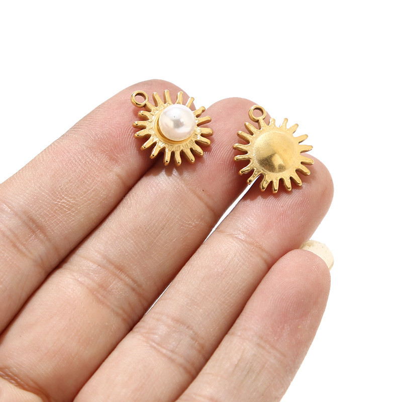 5 komada zlatnih privjesaka za sunce od nehrđajućeg čelika s imitacijom bisera 15,5 mm suncokreta za rukotvorine za izradu nakita