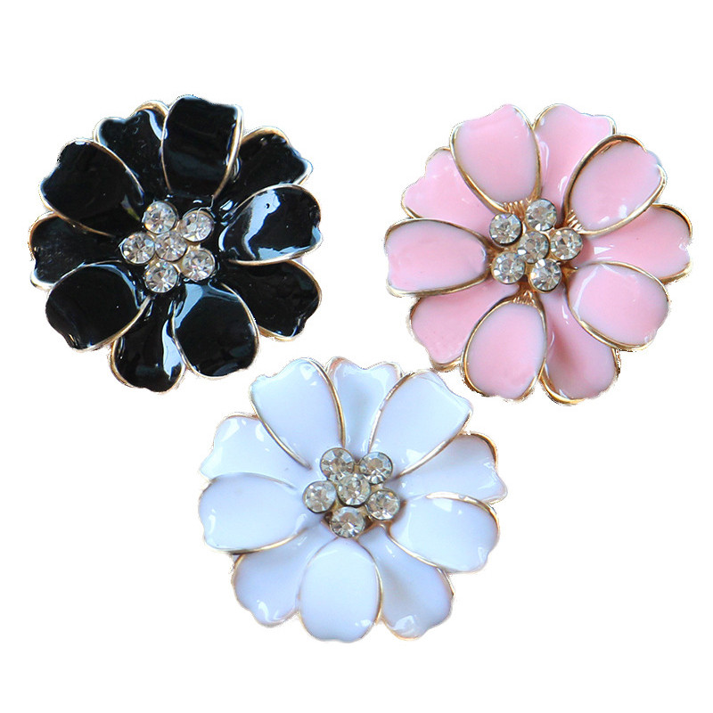 Parfum de mașină Daisy Flower pentru orificii de aerisire Mini auto cu aer condiționat Aromaterapie Snap Odorizant de lungă durată Deodorizare