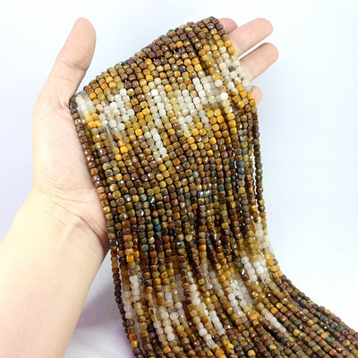 Veleprodaja 4 x 4 mm prirodni fluorit Hubei tirkiz ametist kunzit Amazonit kocka Faktirani kamen labave male perle Izrada nakita