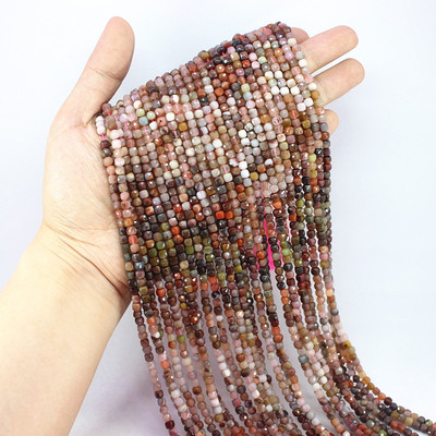 Veleprodaja 4 x 4 mm prirodni fluorit Hubei tirkiz ametist kunzit Amazonit kocka Faktirani kamen labave male perle Izrada nakita