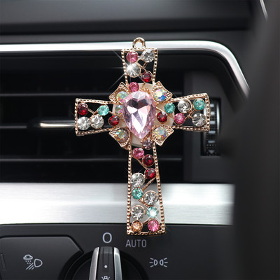Automašīnu gaisa atsvaidzinātājs Smaržas Sieviešu Rhinestones Bling Auto Aksesuāri Interjers Sieviete Auto Dekorācija Garša Panda Cross Pūce Lapsa Gulbis