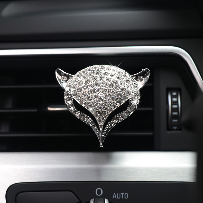 Automobilių oro gaiviklis Kvepalai Moteriški Kalnų krištolas Bling Automobilių Priedai Interjeras Moteris Automobilių Apdaila Skonis Panda Kryžius Pelėda Lapė Gulbė