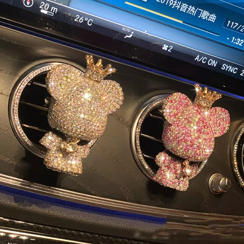 Nou Charm Bear Car Odorizant Creativ Cristal Diamant Ornamente de decorare Priza de aer Accesorii pentru aromaterapie auto