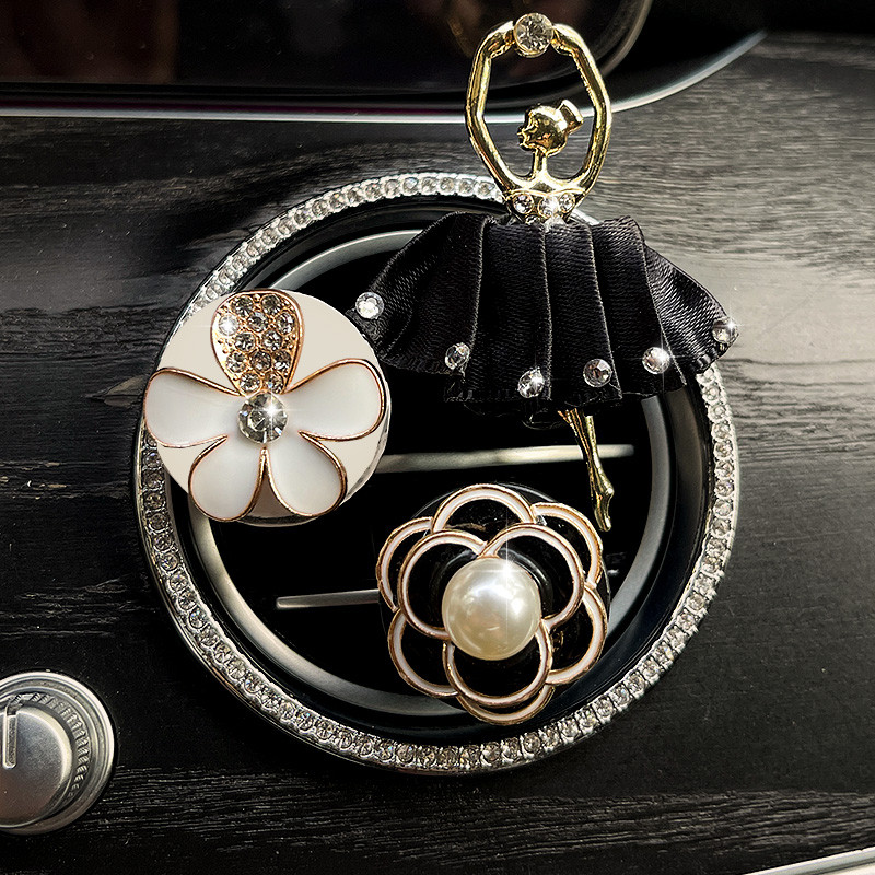 1 set Creative Diamond Flower Air Outlet Aromatherapy Clip Osvježivač zraka za automobil Čvrsti difuzor parfema Bow Decro Clips Dodaci