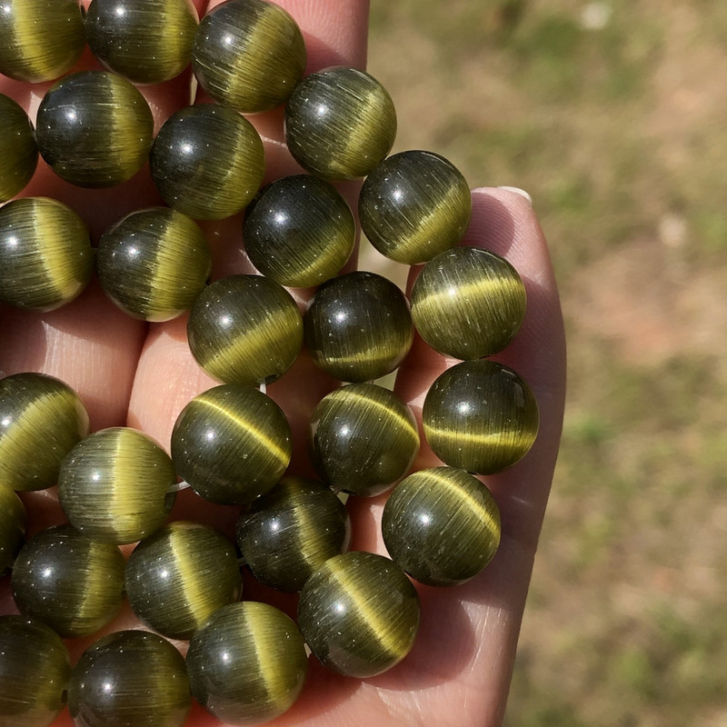 Prirodni kamen Peridot Zeleno mačje oko Opal Staklo Loose Spacer Perle mjesečevog kamena za izradu nakita Nalaz za narukvice DIY 4/6/8/10MM