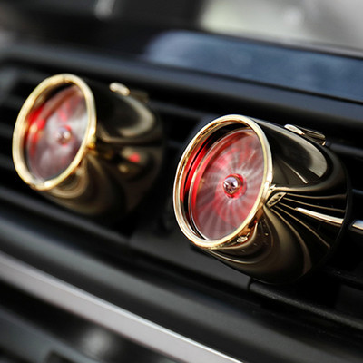 Odorizant de mașină din aliaj de calitate superioară cu lumini de atmosferă Difuzor de parfum pentru mașină Ventilator răcoros Clip de aerisire pentru parfum auto