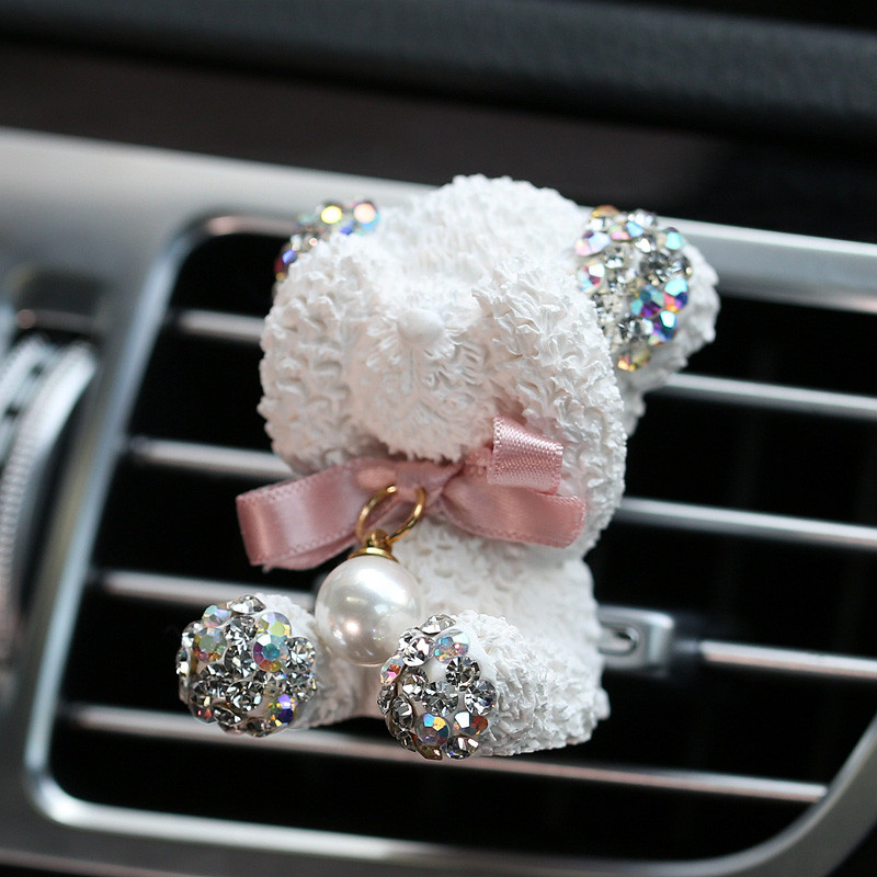 Bling osvježivač zraka za automobil Cute Bear Crystal Auto Parfem Otvor za ventilaciju Klima Difuzor Čvrsti parfem Dodaci za interijer