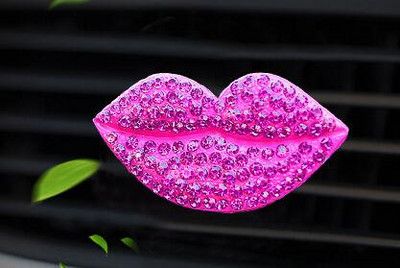 Buze roșii drăguțe Ornament de parfum pentru mașină Strasuri rafinate de cristal Odorizant pentru mașină Clip de parfum pentru stilul mașinii