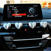 Auto Decor Love Heart Shape Automobilio interjero aksesuarai Mieli kvepalų difuzorius Kvapas Kietas oro gaiviklis Automobilio ventiliacijos spaustukas mergina