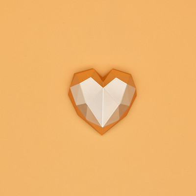 Auto Decor Love Heart Shape Automobilio interjero aksesuarai Mieli kvepalų difuzorius Kvapas Kietas oro gaiviklis Automobilio ventiliacijos spaustukas mergina