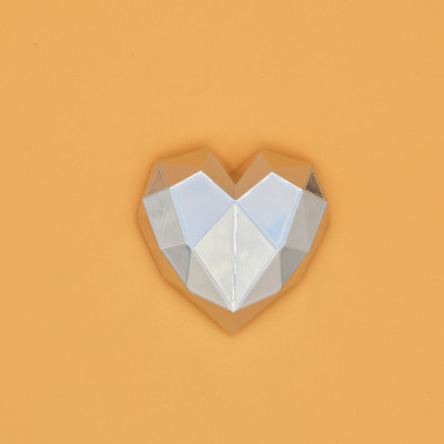 Auto Decor Love Heart Shape Automobilio interjero aksesuarai Mieli kvepalų difuzorius Kvapas Kietas oro gaiviklis Automobilio ventiliacijos spaustukas mergina