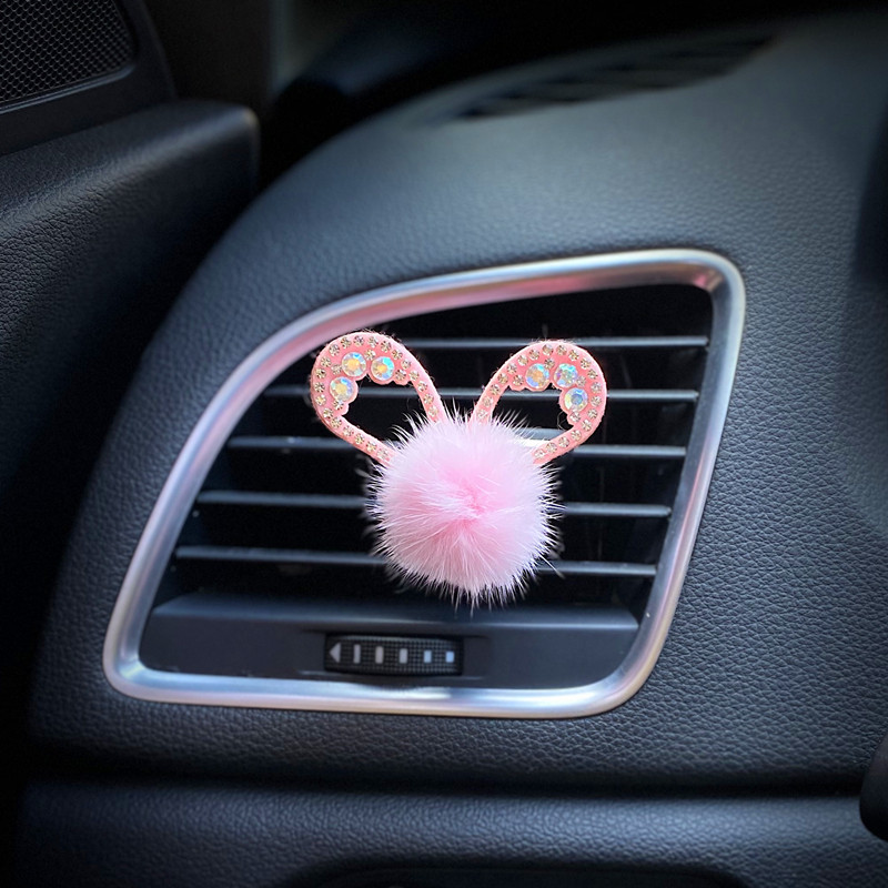 Plišani model zeca u boji, ukrasna kopča za parfem Ženski unutarnji parfem