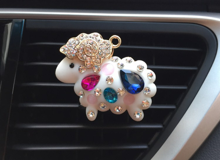 Otvor za izlaz zraka u automobilu Stezaljka za parfeme Boja legure Ovce Auto Aromaterapija Osvježivač zraka za automobil Dizajn automobila Difuzor automobila Dekoracija automobila XCZ639