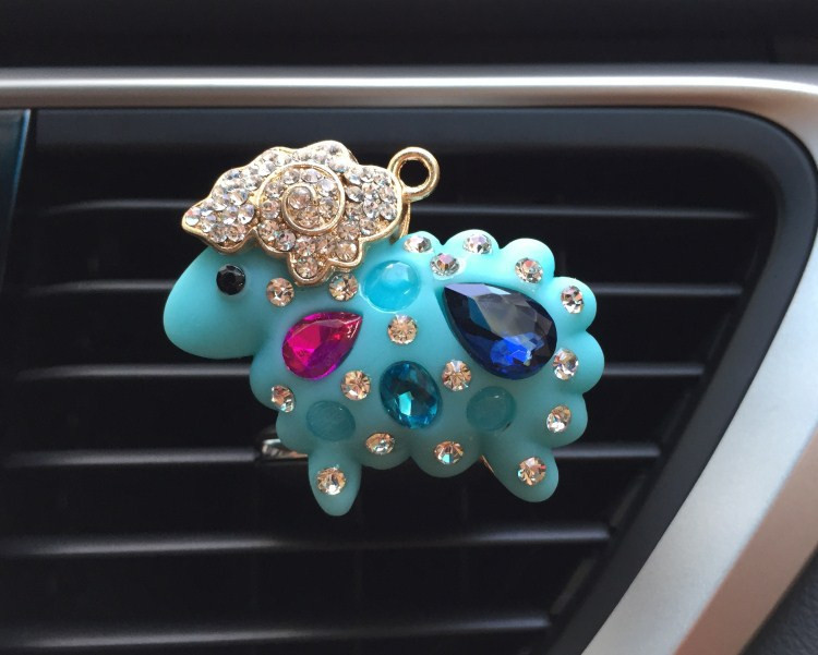 Otvor za izlaz zraka u automobilu Stezaljka za parfeme Boja legure Ovce Auto Aromaterapija Osvježivač zraka za automobil Dizajn automobila Difuzor automobila Dekoracija automobila XCZ639