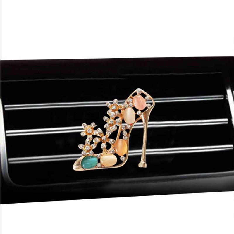 Odjeća i visoke potpetice za modeliranje automobila Parfemska kopča izlaz klima uređaja osvježivač zraka u automobilu difuzor osvježivača zraka