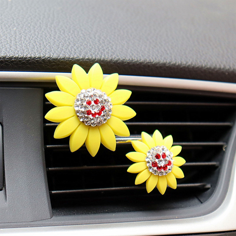 2PCS suncokreta Osvježivač ventilacijskih otvora za automobil Dijamantna kopča za parfeme Miris za automobil Klima uređaj za kopču za parfeme Autodijelovi