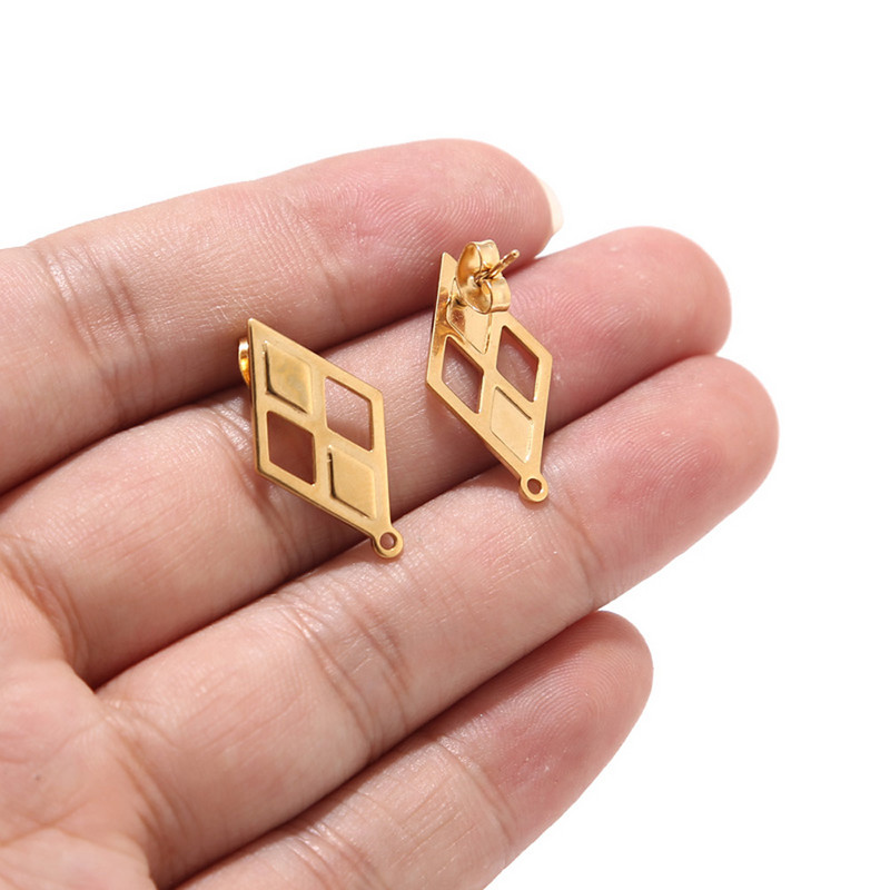 10 vnt perdėto chirurginio plieno tikro paauksuoto rombo auskarų smeigtukai su 1,5 mm skylutėmis Boho papuošalams gaminti