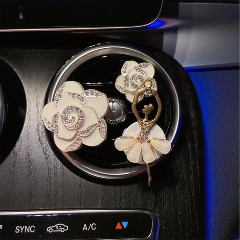 Creative Camellia autós klíma Légkondicionáló klip Dekoratív Aroma Divat Autóbelső Kiegészítők Autós Légfrissítő