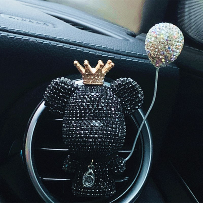 Novi Charm Bear Air Ball Osvježivači Ukrasi Kreativni Crystal Diamond Decoration Outlet Auto Airball Dodaci za aromaterapiju
