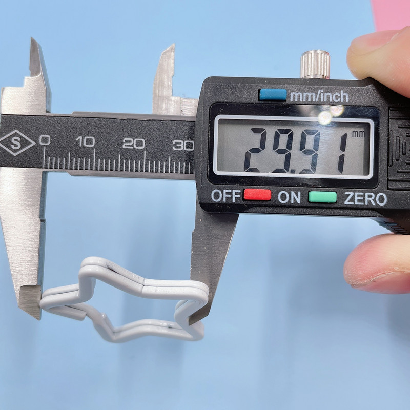 10db 35 mm-es színes festett csillag alakú üres osztott kulcstartó tartó uniszex barkács kulcstartó kulcstartó ékszer készítés kézműves
