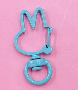 10 komada metalno obojenih šarenih 36x18 mm lijepih zečeva, rotirajućih jastoga s kopčom, konektora za privjesak za ključeve za izradu nakita za DIY privjesak