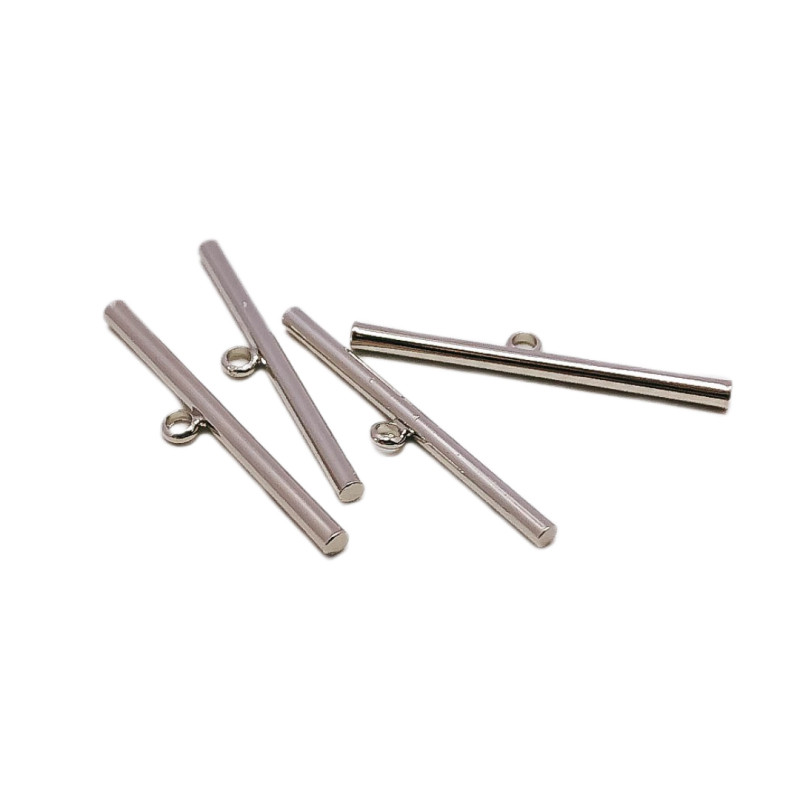 Baltos K aukso spalvos auskarai auskarai pagaliukai priedai Jungtys Skyles pasidaryk pats pakabukas Medžiagos reikmenys papuošalams ieškant 8vnt.