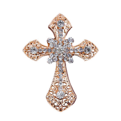 Auto õhuvärskendajad õhutusklambrid Cross Car parfüümi klambri õhu väljalaskeava värskendaja parfüümi klamber Auto õhuventilaatori klambri amulett Bling Car