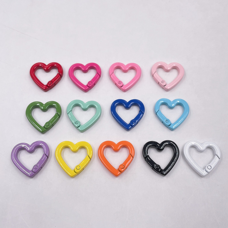 10kom Metalne opružne kopče Kuke Privjesak za ključeve Srce koji se otvara Remen Torba Kopča Lanac za pse Kopča Konektor za DIY privjesak za ključeve Nakit