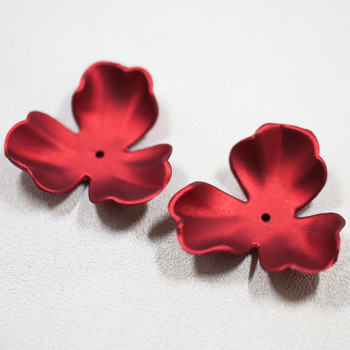 30 PCS Червени венчелистчета Bowknot Модни акрилни цветя Капачка от мъниста Направи си сам аксесоари за изработка на бижута