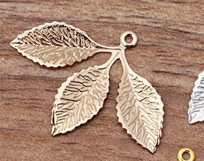 JXMYLAI 50 KOM 31*23 mm metalni bakreni filigranski privjesci s listovima, privjesak DIY ručno izrađeni dodaci za izradu nakita