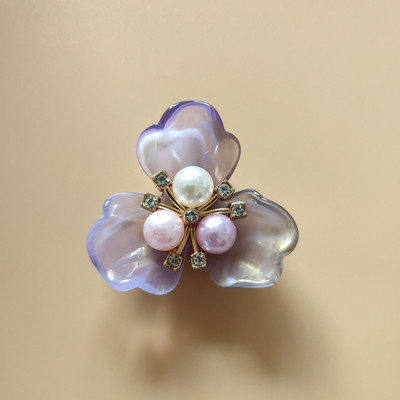 10 KOM 36x39mm Metalna legura Akril Imitacija bisernog cvijeća za broš Odjeća Pokrivala Dodaci Izrada nakita DIY