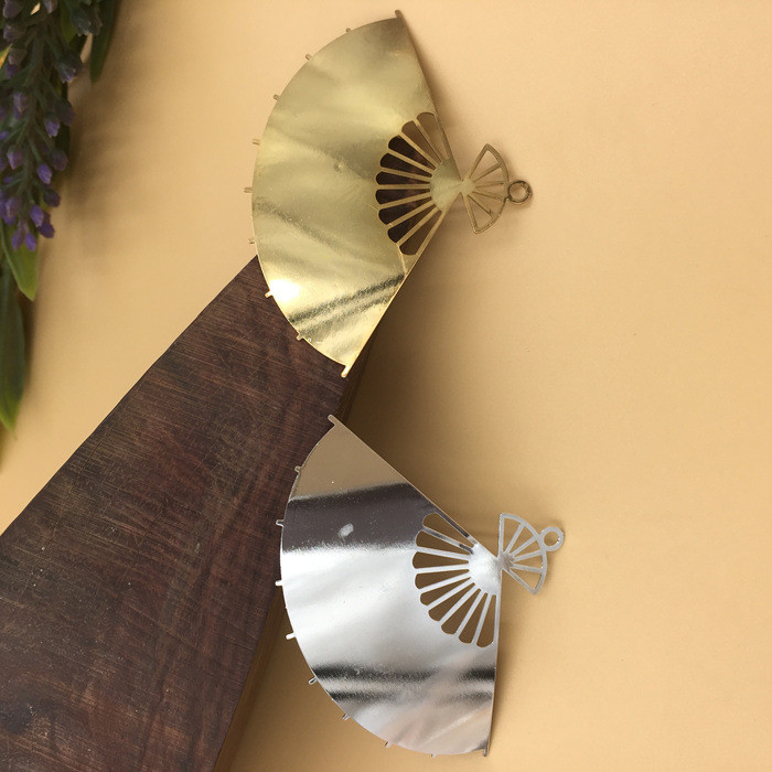 10 db 26*35 mm-es fém réz KC arany/arany/ezüst színű filigrán borítások ventilátoros medálok ékszerkészítéshez