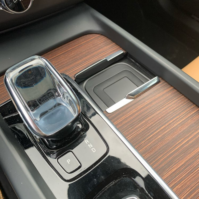 Încărcător fără fir QI pentru mașină pentru Volvo XC90 S90 V90 XC60 V60 C60 2018 2019 2020, accesorii pentru încărcător pentru telefon fără fir, placă de încărcare