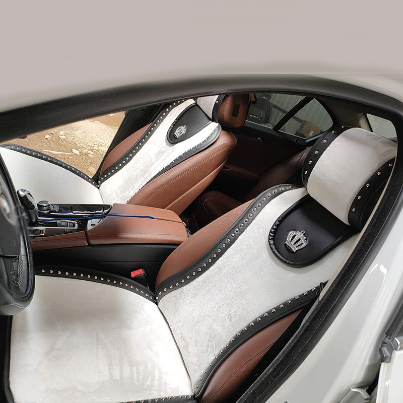 Téli műszőrme univerzális autóüléshuzatok Styling Crown Rivet plüss első üléspárna bársony üléspárna Auto belső kiegészítők