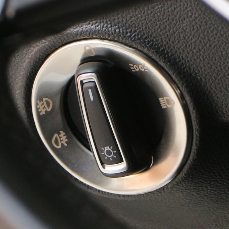 Ανοξείδωτο ατσάλι Αυτοκόλλητο με ρύθμιση καλύμματος κεφαλής εσωτερικού χώρου αυτοκινήτου για αξεσουάρ Volkswagen VW T-ROC T ROC 2018-2022