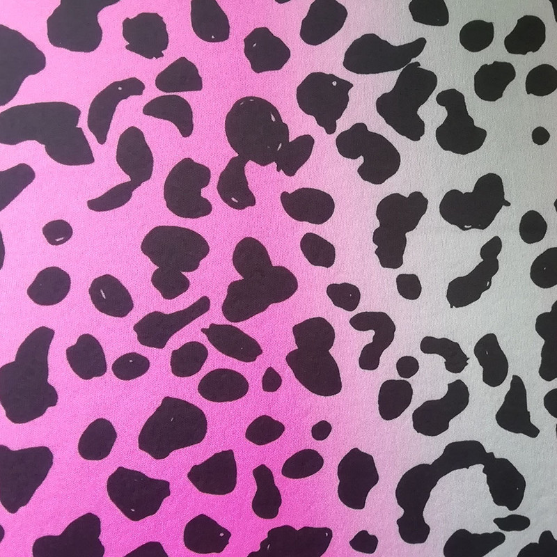 Luxus Leopard Print autósüléshuzat Kényelmes, lélegző anyag Többszínű Leopard Print univerzális üléshuzatvédő