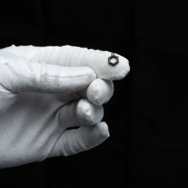 Šarm crni mali metalni privjesci za sreću Dodaci za narukvicu Naušnice Izrada nakita 10*7 mm