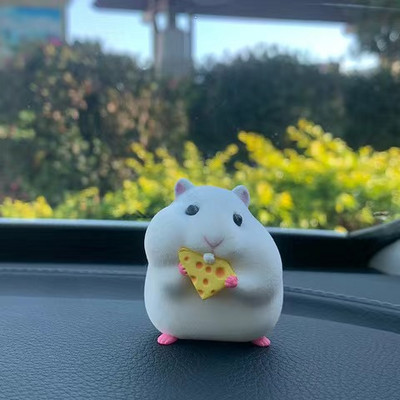 Χαριτωμένο Anime Stealing Hamster Car Εσωτερική Διακόσμηση Γκουρμέ φιγούρες χάμστερ Διακόσμηση ταμπλό αυτοκινήτου για αξεσουάρ αυτοκινήτου Γυναίκα