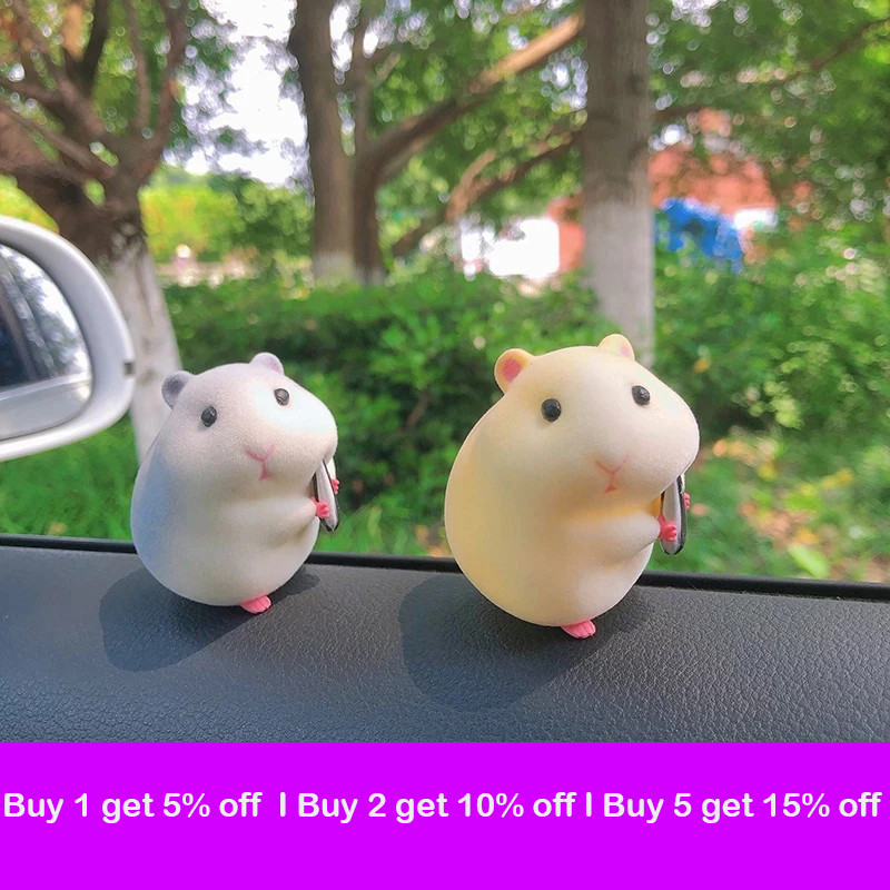 Χαριτωμένο Anime Stealing Hamster Car Εσωτερική Διακόσμηση Γκουρμέ φιγούρες χάμστερ Διακόσμηση ταμπλό αυτοκινήτου για αξεσουάρ αυτοκινήτου Γυναίκα